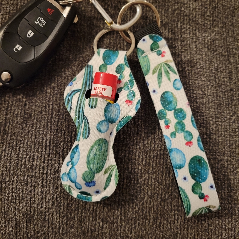 Cactus keychain - Picture 3 of 5